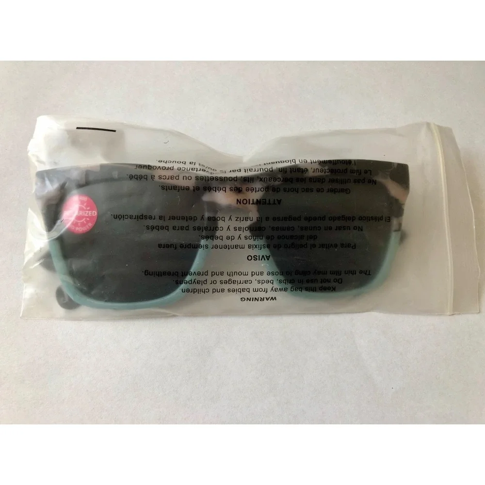 New Peepers Cape May‎ Polarized Women's Sunglasses Black Marble/Mint